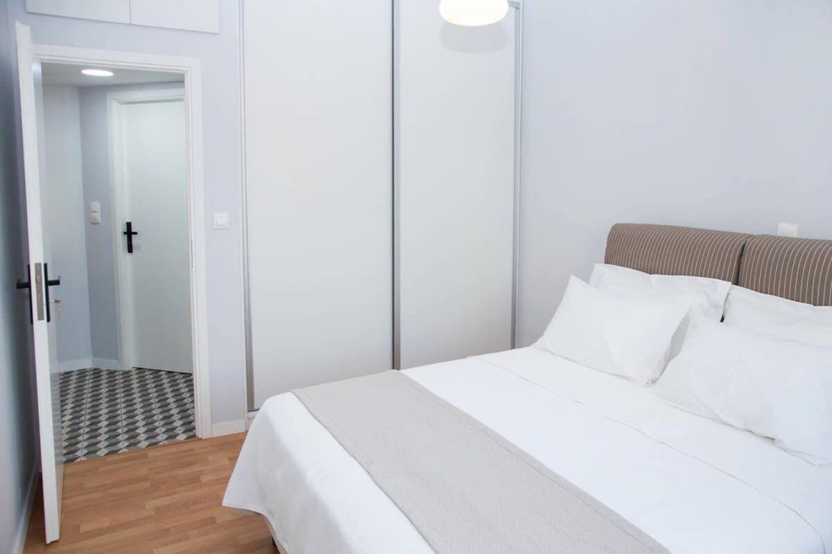 Fully Renovated, Modern Beauty In Central Athens! Eksteriør bilde