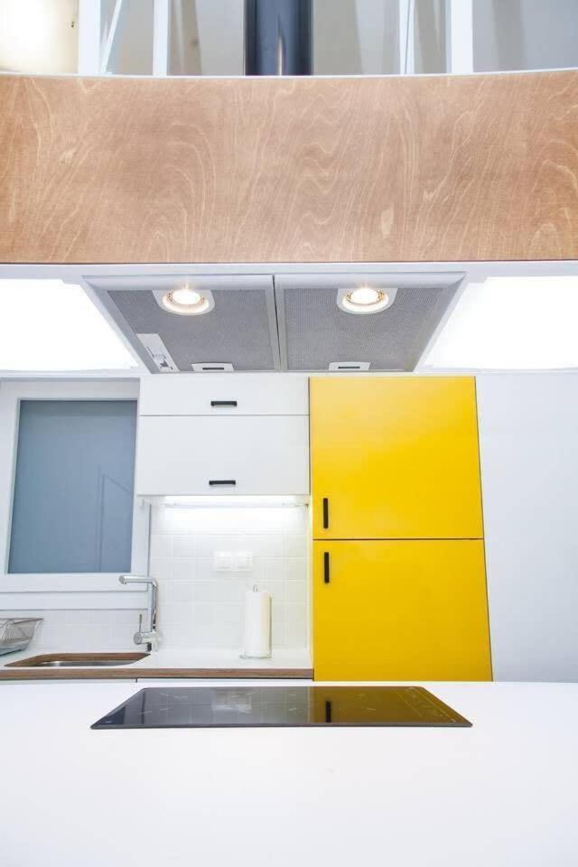 Fully Renovated, Modern Beauty In Central Athens! Eksteriør bilde
