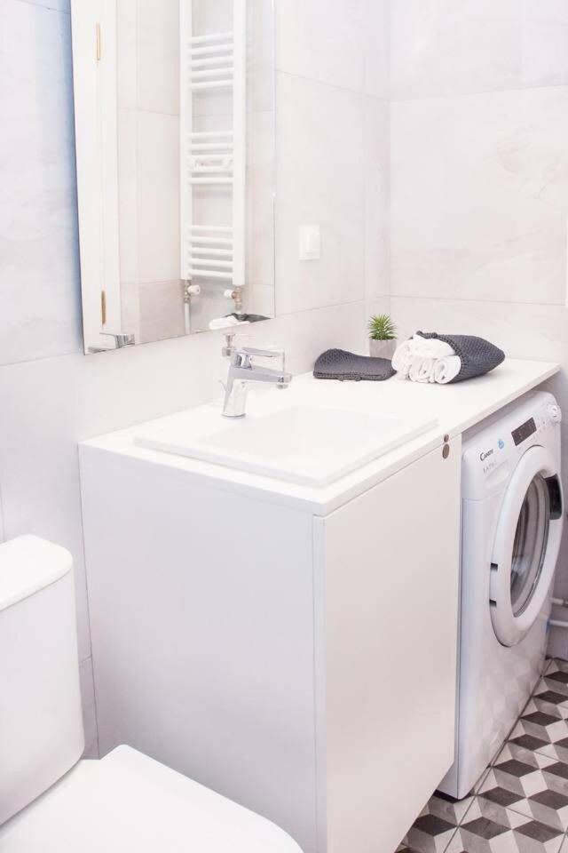 Fully Renovated, Modern Beauty In Central Athens! Eksteriør bilde