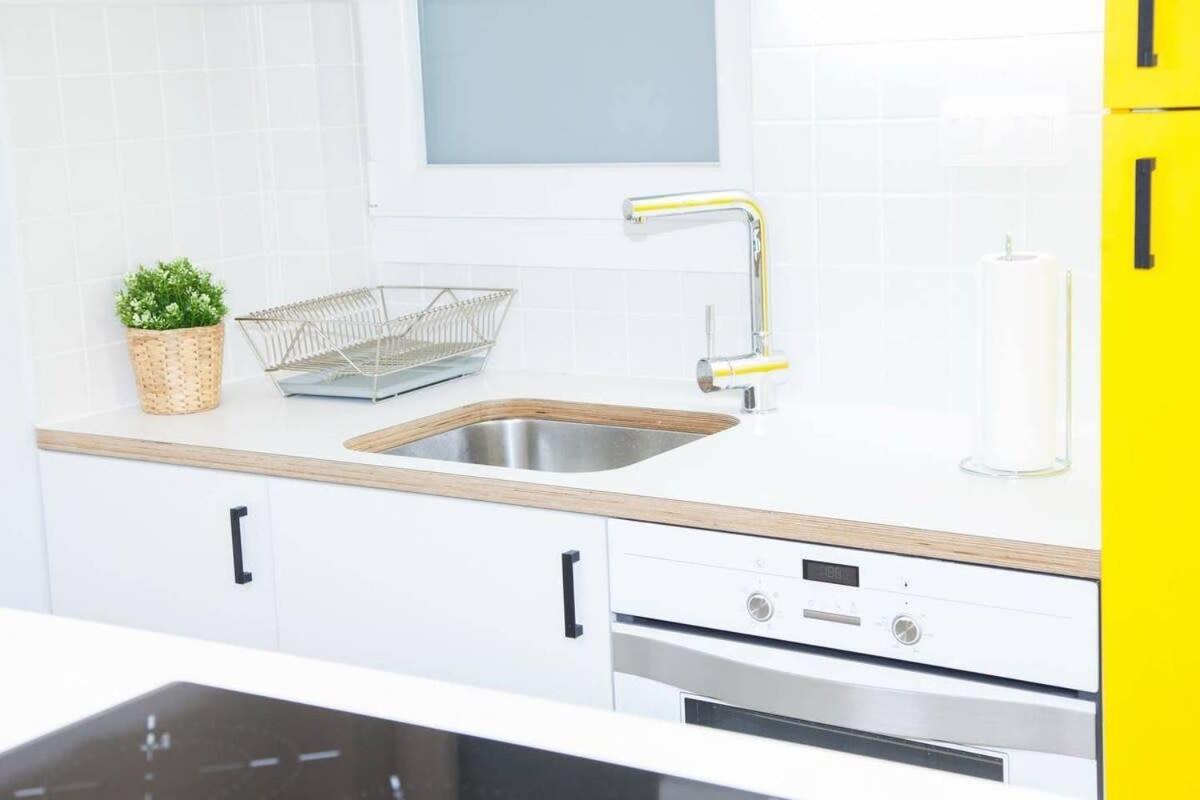 Fully Renovated, Modern Beauty In Central Athens! Eksteriør bilde